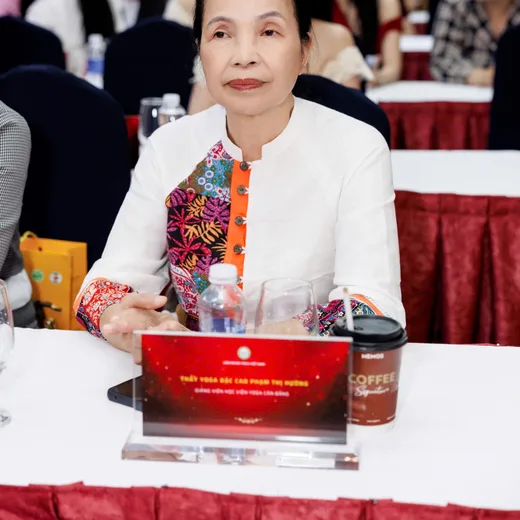 Huấn luyện viên 1